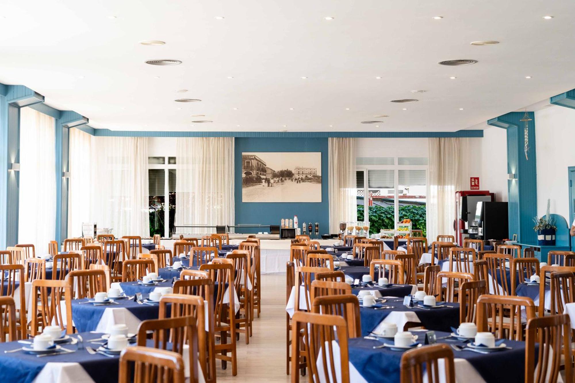Planas Hotel